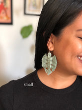 Load image into Gallery viewer, Dahon &quot;Leaf&quot; Earrings

